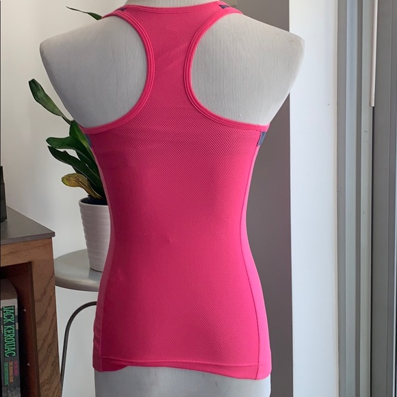 Nike running top - Picture 2 of 7